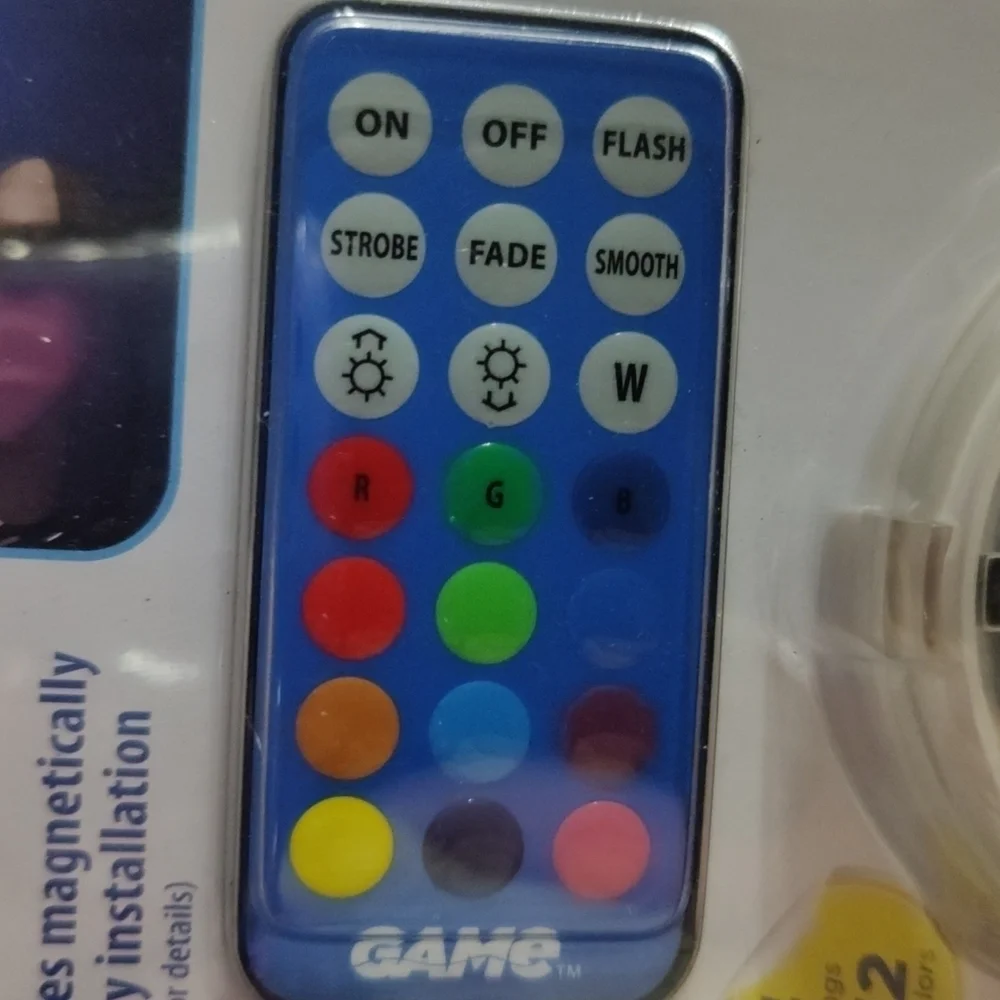 Color Changing Pool Light - Picture 9 of 10